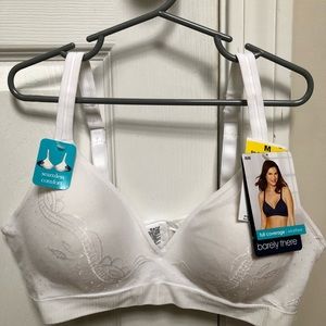 Barely there full coverage wire free bra M NWT
